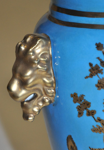 Paire d'urnes bleu et or style Empire