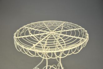 Table miniature de poupee