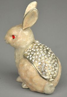 Boite lapin blanc strass