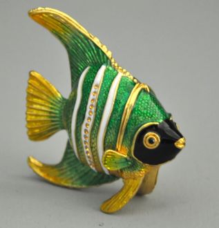 Boite Poisson exotique avec pendentif