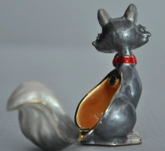 Renard avec pendentif