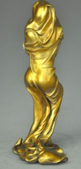 Statuette hiver femme
