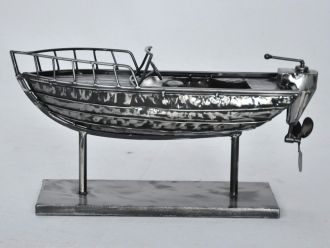 Replique Bateau en métal gris acier