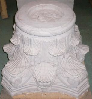 Colonne en marbre Corinthienne 310cm