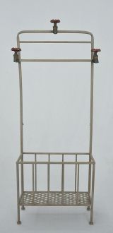 Porte-parapluie tuyaux et robinets fer forge