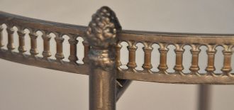Gueridon fer forge et miroir