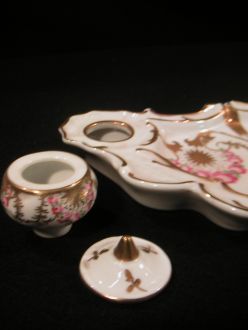 Encrier en porcelaine