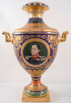 Grand vase porcelaine décoratif Napoléon