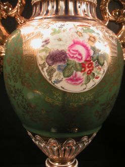 Grand vase porcelaine vert et or