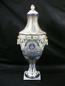 Grande urne bleue en porcelaine