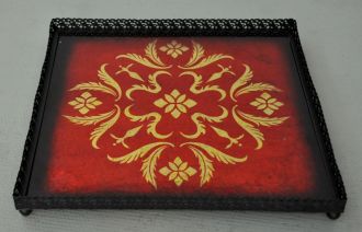 Surtout de table or et rouge