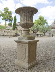 Vase medicis grand modèle en pierre reconstituée - Hauteur 95 cm